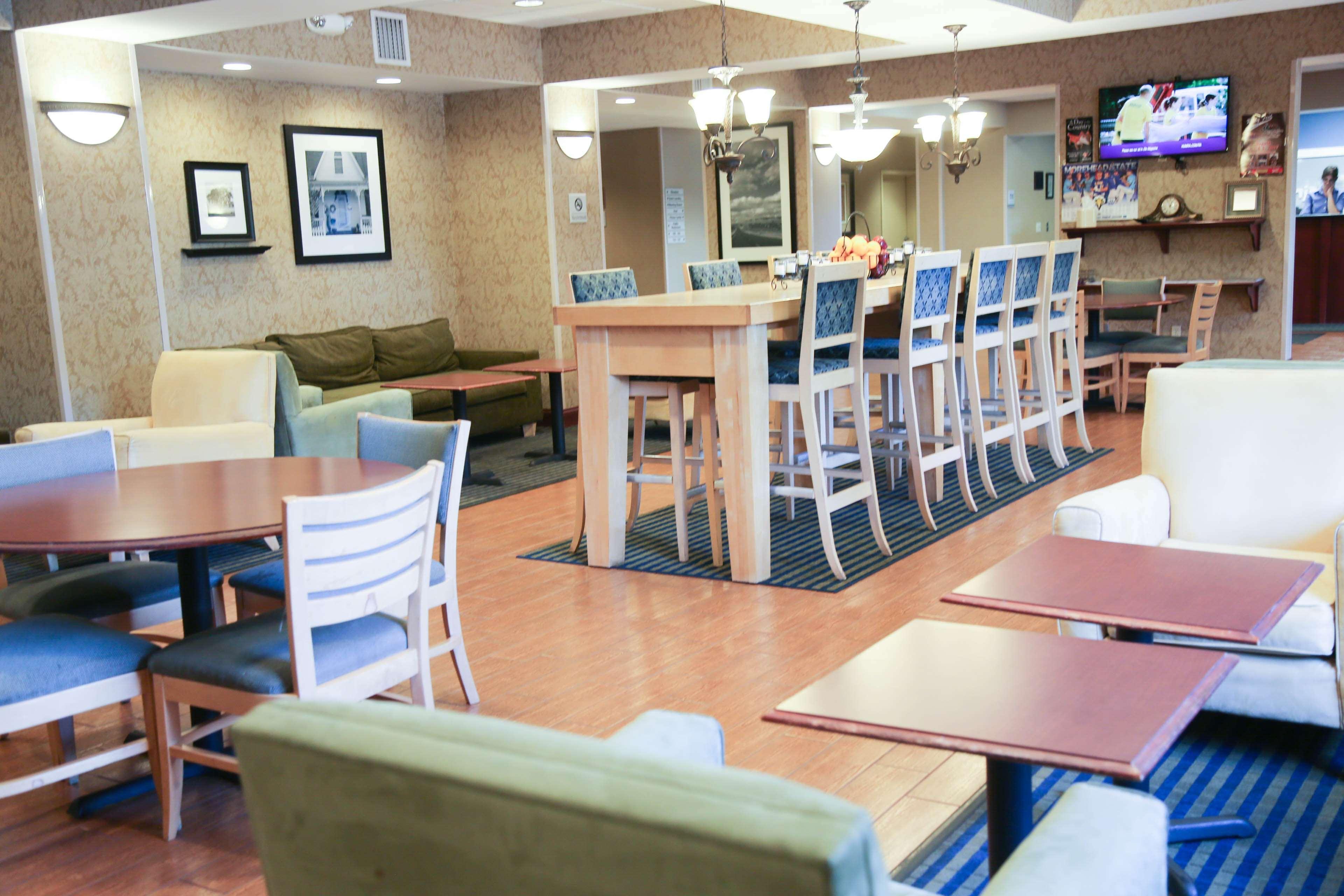 Hampton Inn Morehead Luaran gambar